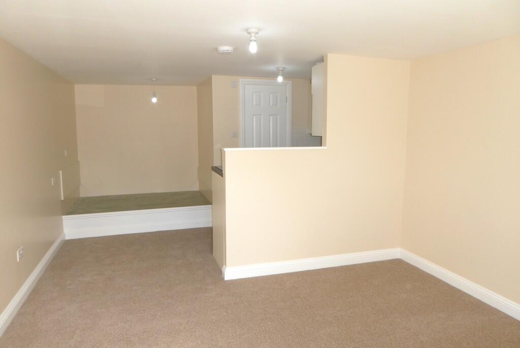 Acorn Lodge, Bricket Wood photo 3