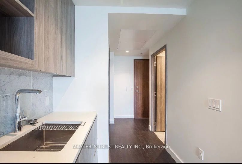 2005-95 Mcmahon Drive, Toronto, ON, M2K 0H2 photo 4