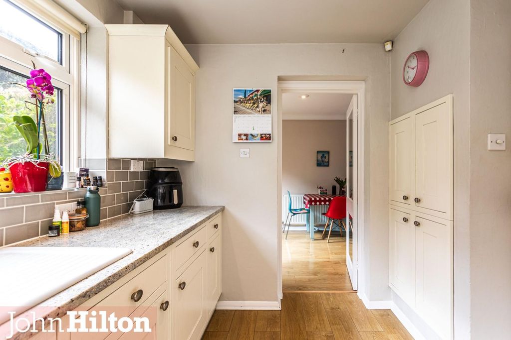 Additional image 12 of 3 bed semi-detached house for saleJevington Drive, Brighton BN2