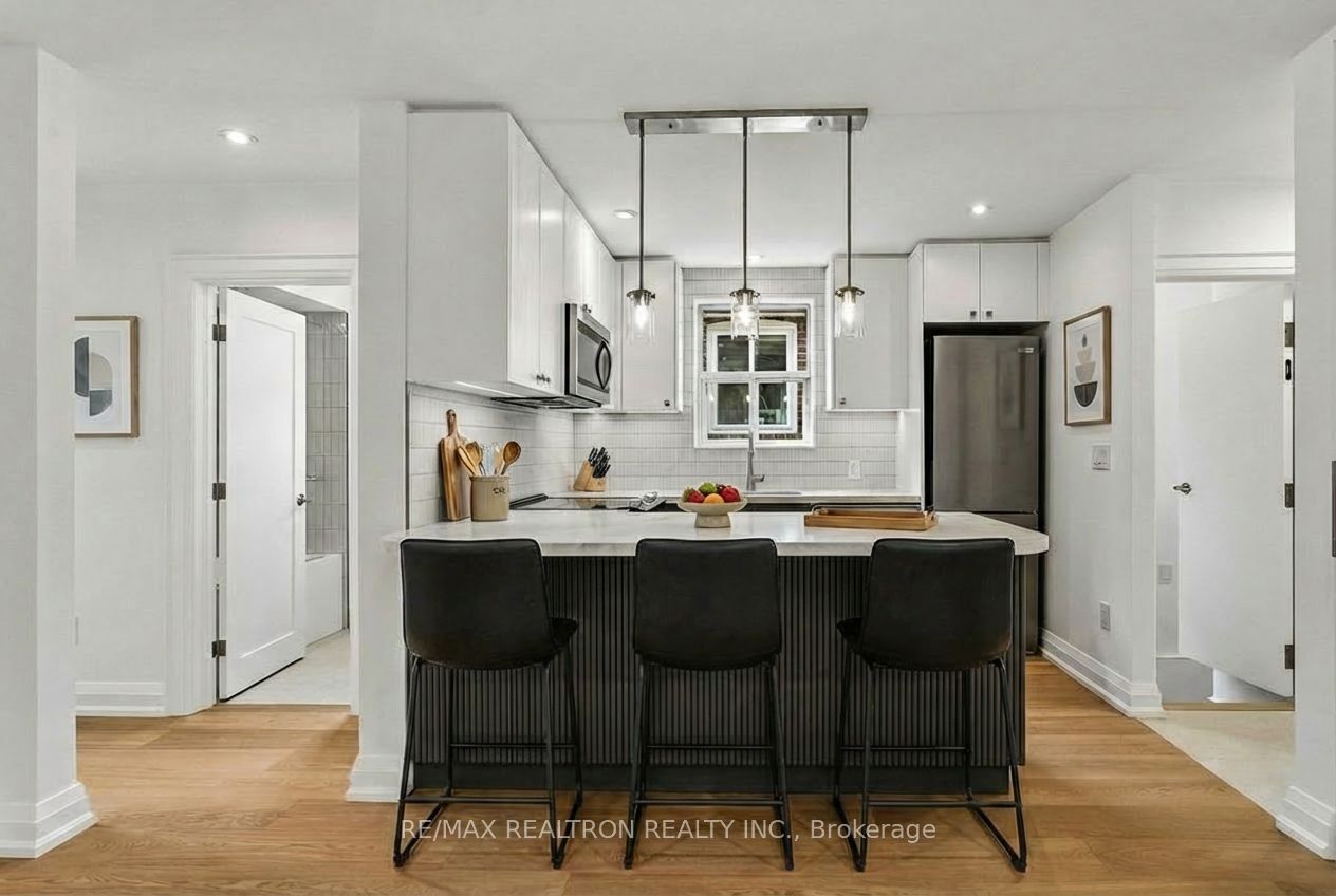 Additional image 2 of UPPER-73 Lanark Avenue, Toronto, ON, M6E 2G3