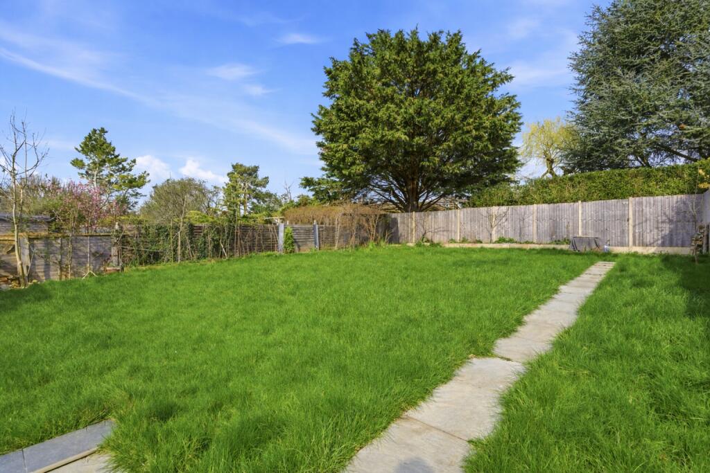 Additional image 20 of Grove Road, Harpenden, Hertfordshire, AL5
