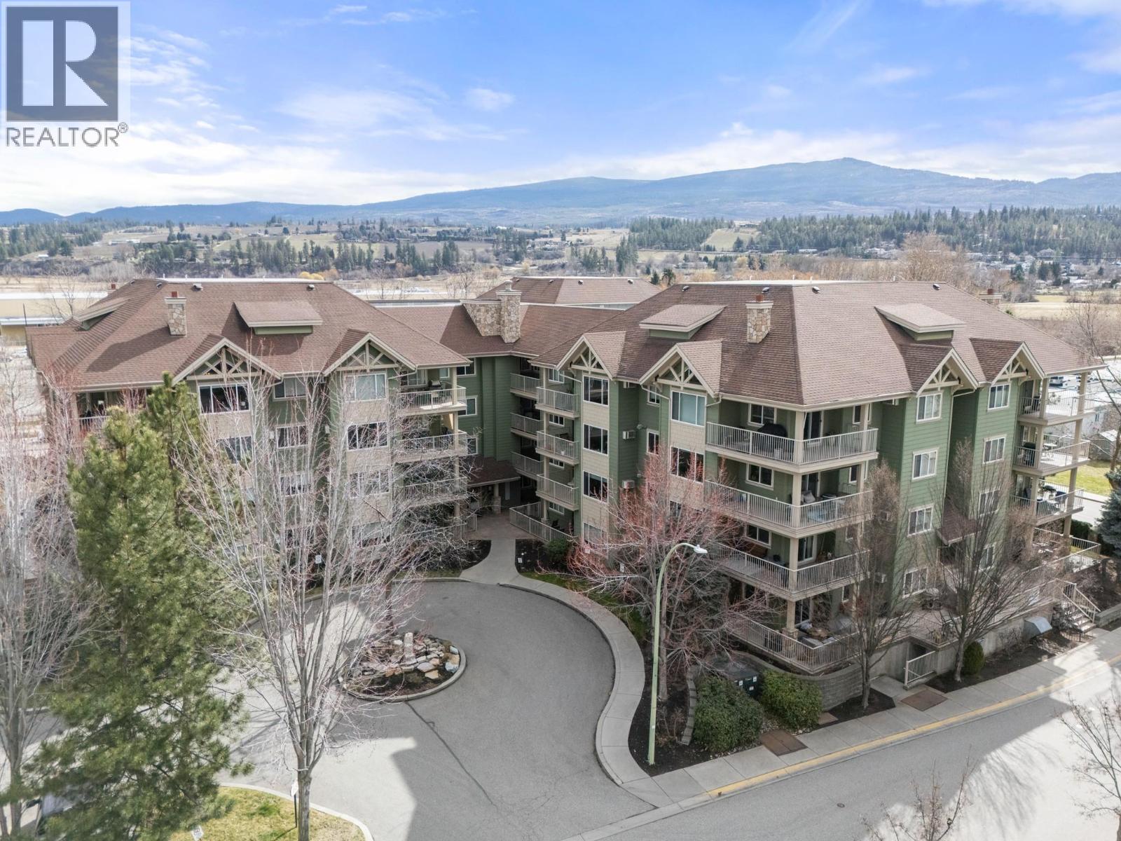 204-686 Lequime Road, Kelowna, BC, V1W1A4