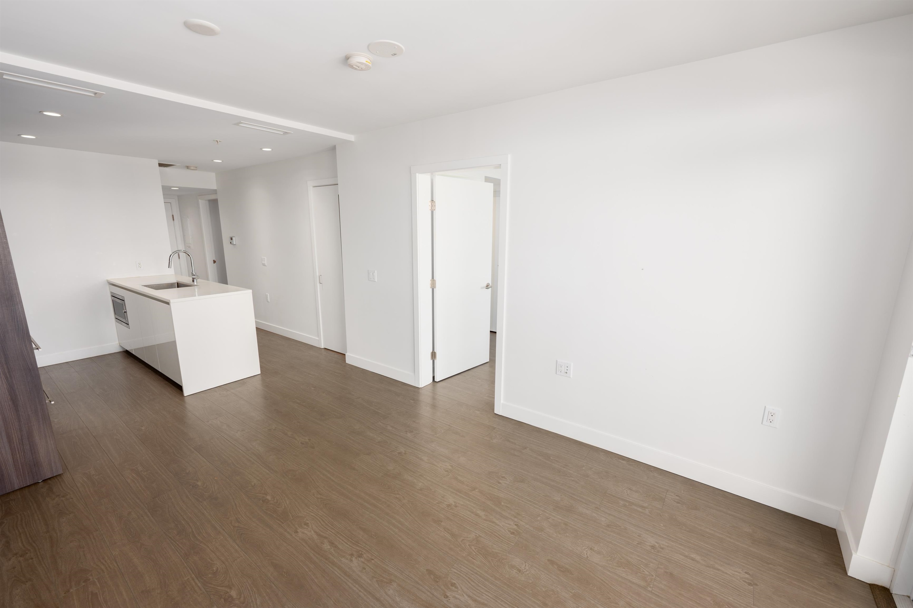Additional image 6 of 829-8133 Cook Road, Richmond, BC, V6Y 0L7