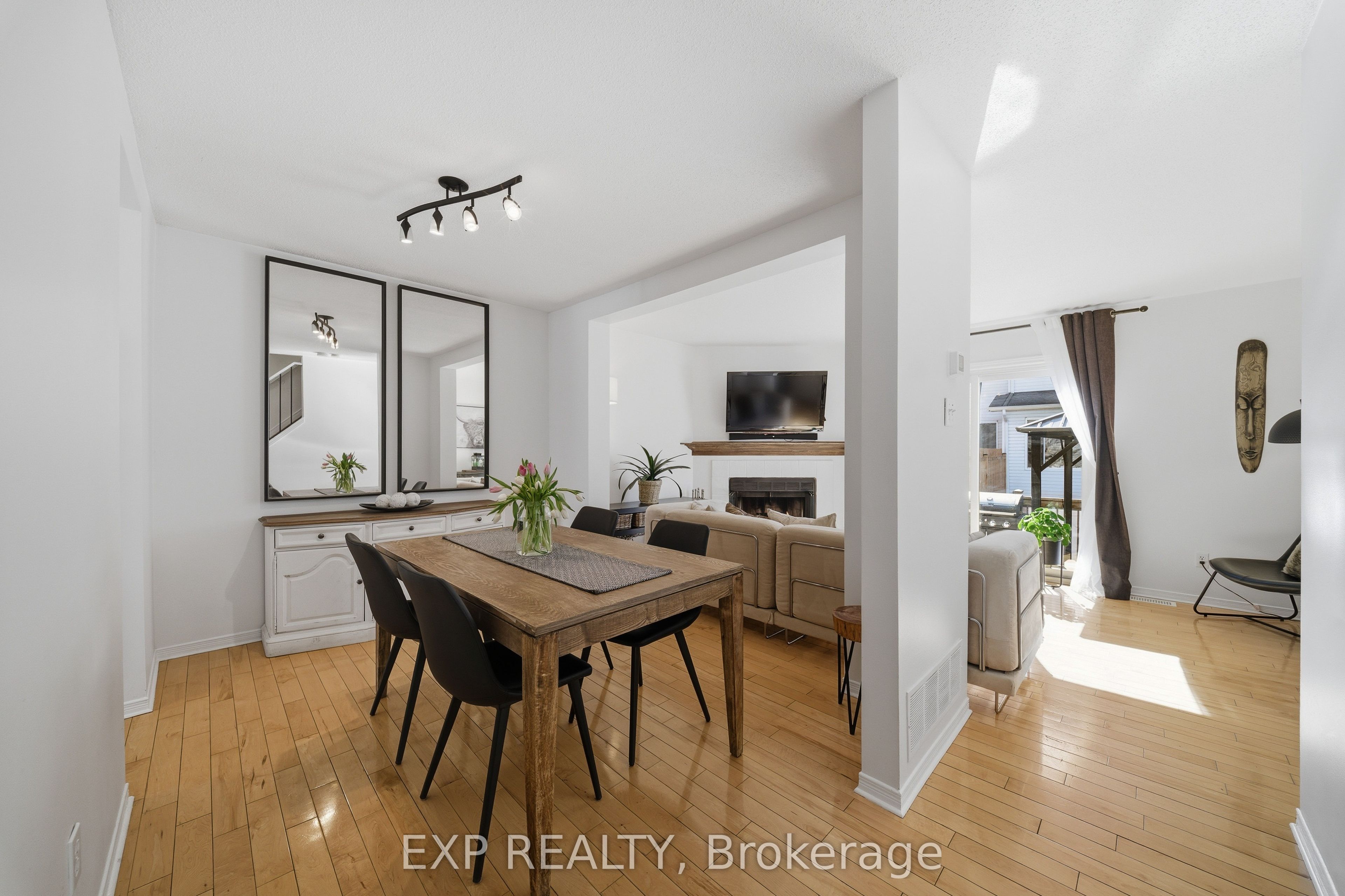 Additional image 5 of 1832 Loranger Court, Ottawa, ON, K1C 7H6