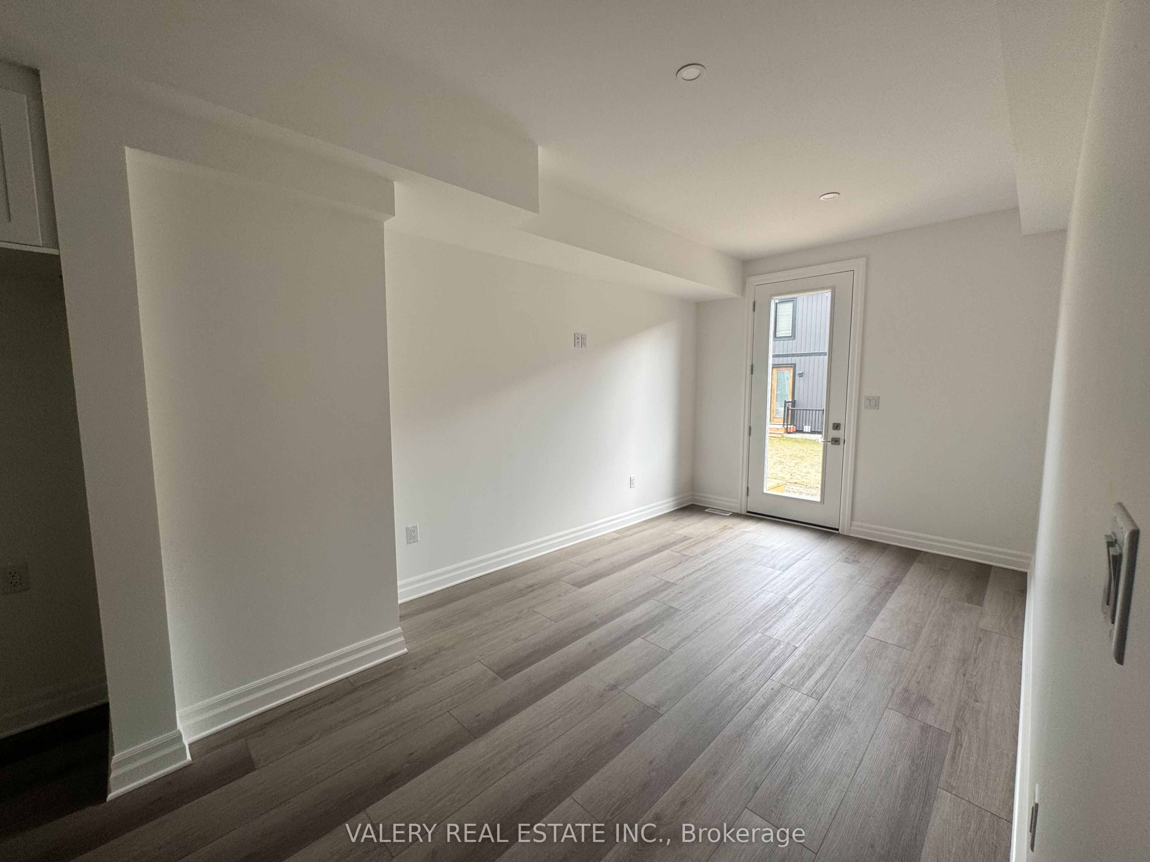 Additional image 2 of Main - 2-7489 Marvel Drive, Niagara Falls, ON, L2H 3V7