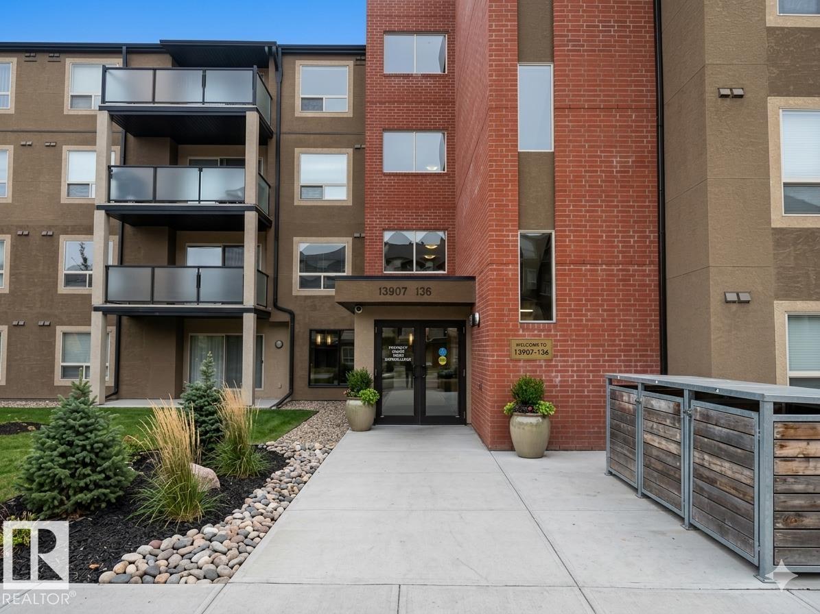 208-13907 136 Street NW, Edmonton, AB, T6V1Y5