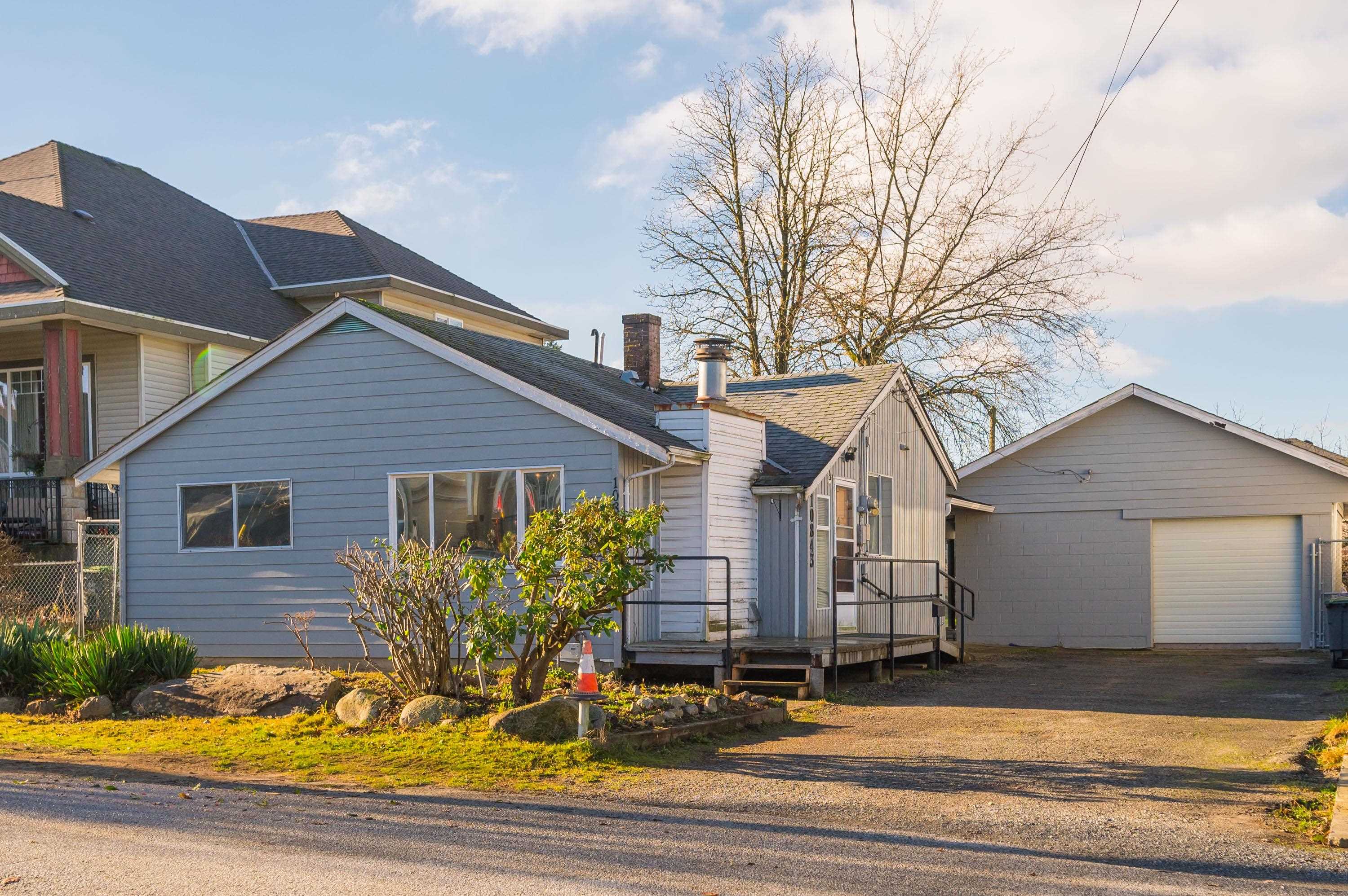 10843 130 Street, Surrey, BC, V3T 3L9