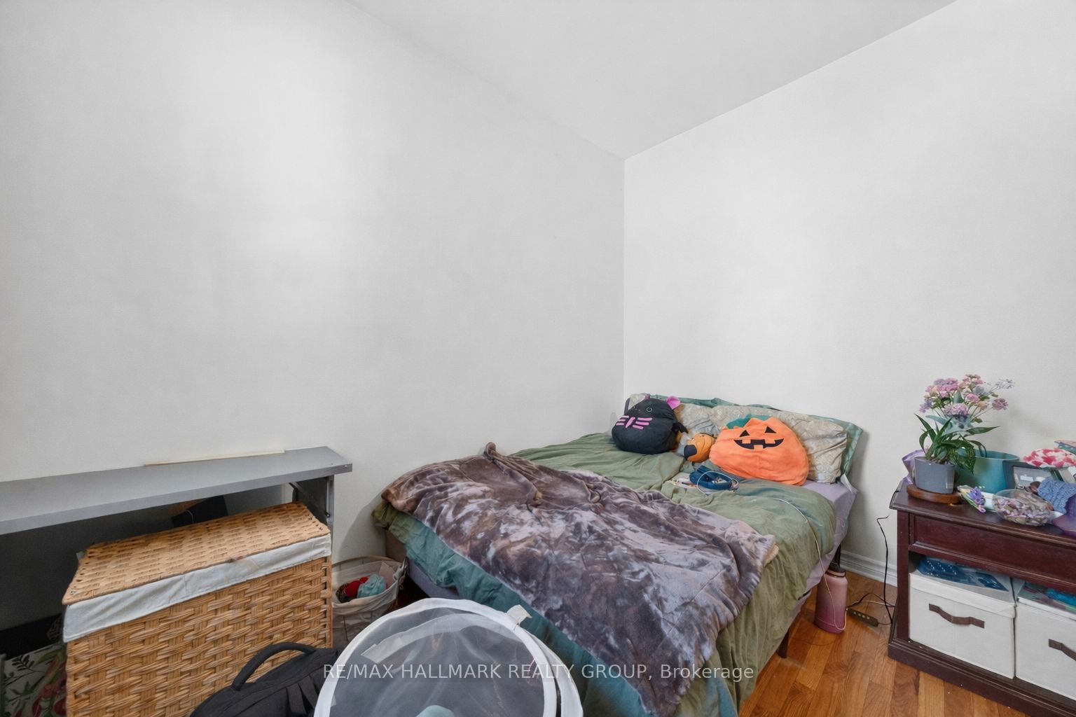 Additional image 4 of 212 Arlington Avenue, Ottawa, ON, K1R 5S9