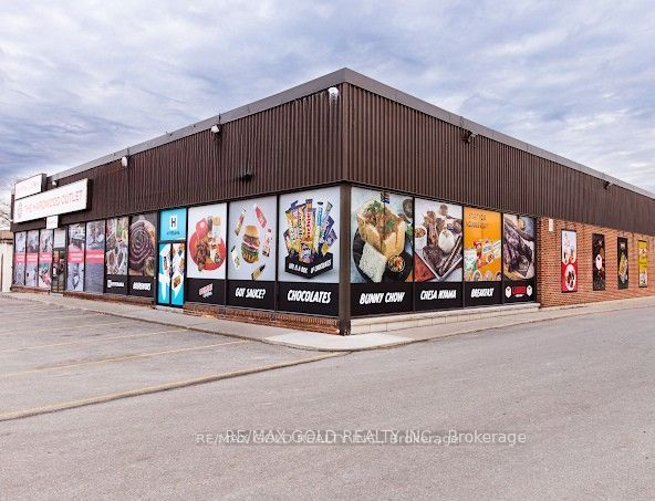 2-2110 Dundas Street E, Mississauga, ON, L4X 1L9