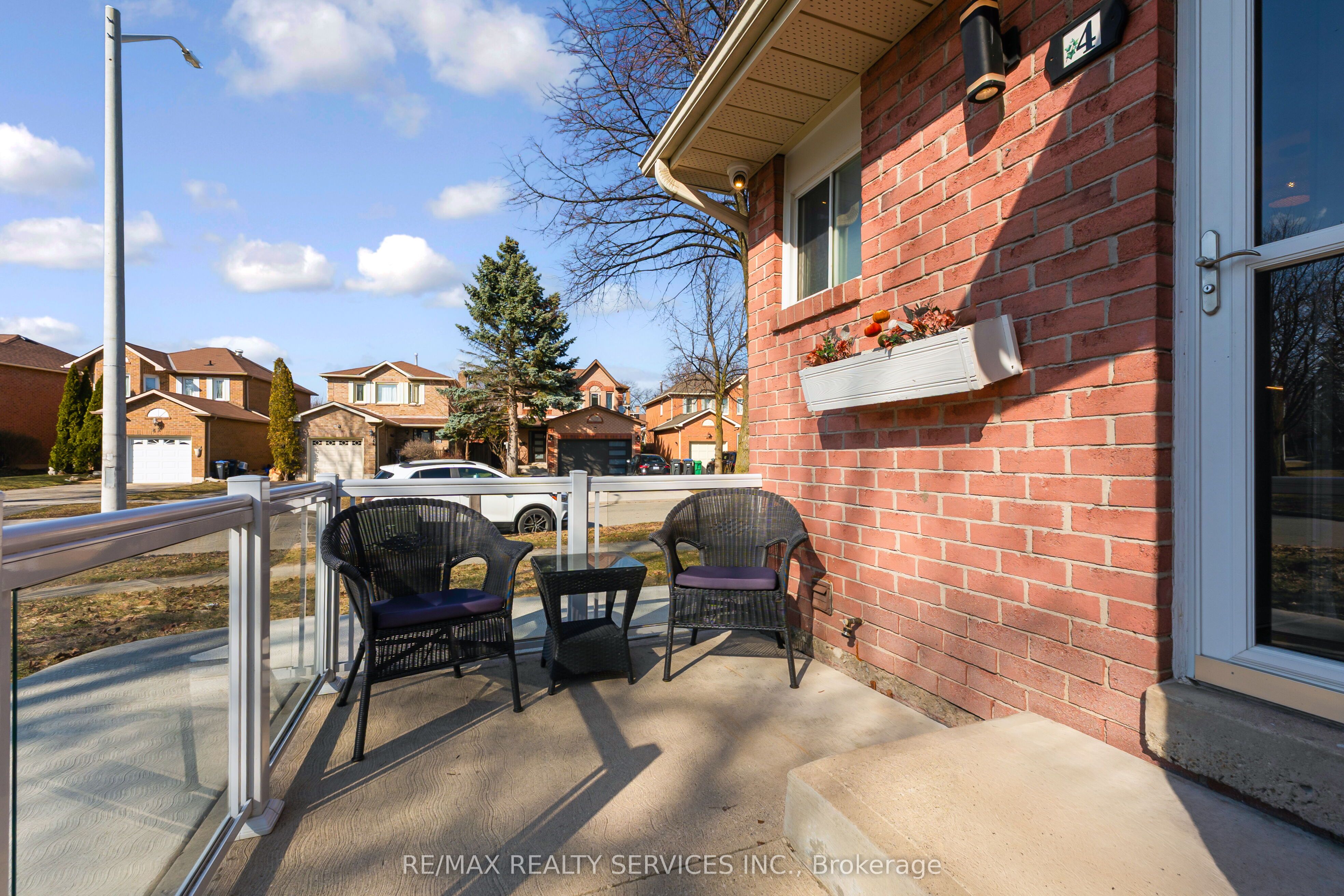 Additional image 2 of 4 Scribner Court, Brampton, ON, L6Z 2N1