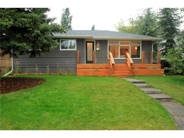 113 Langton Drive SW, Calgary, AB, T3E 5G1