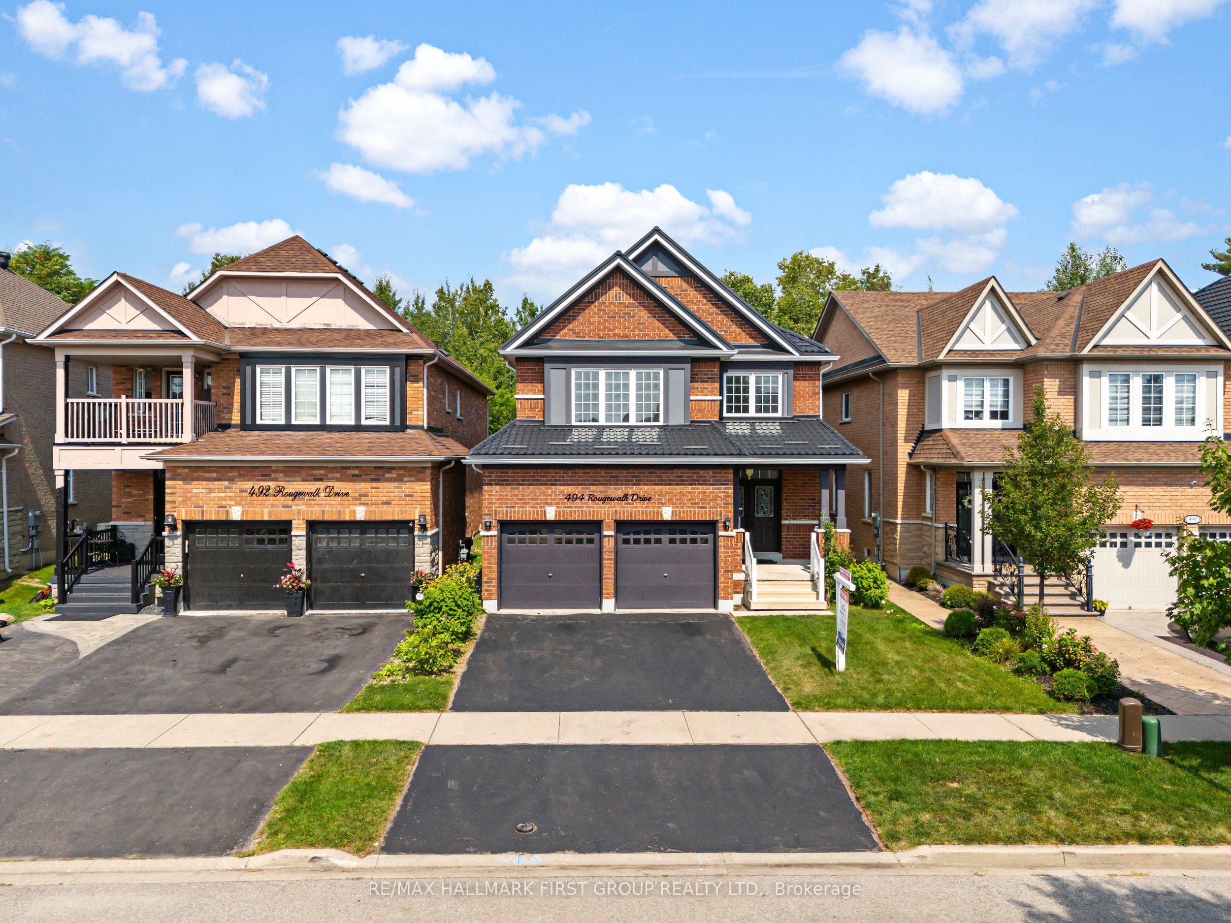 494 Rougewalk Drive, Pickering, ON, L1X 0A1 photo 3