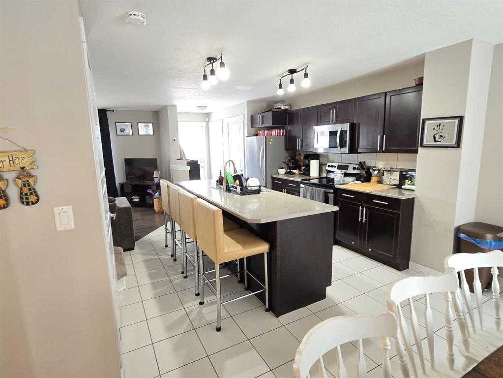 Additional image 3 of 8818 96 Avenue S, Grande Prairie, AB, T8X0N3