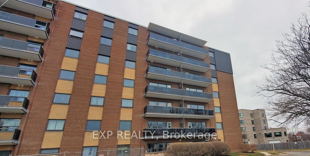 106-375 Scott Street, St. Catharines, ON, L2M 3W3