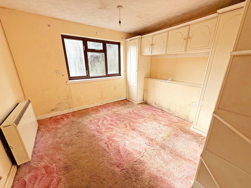 Cheyne Gardens, Hall Green, B28 0UH photo 5