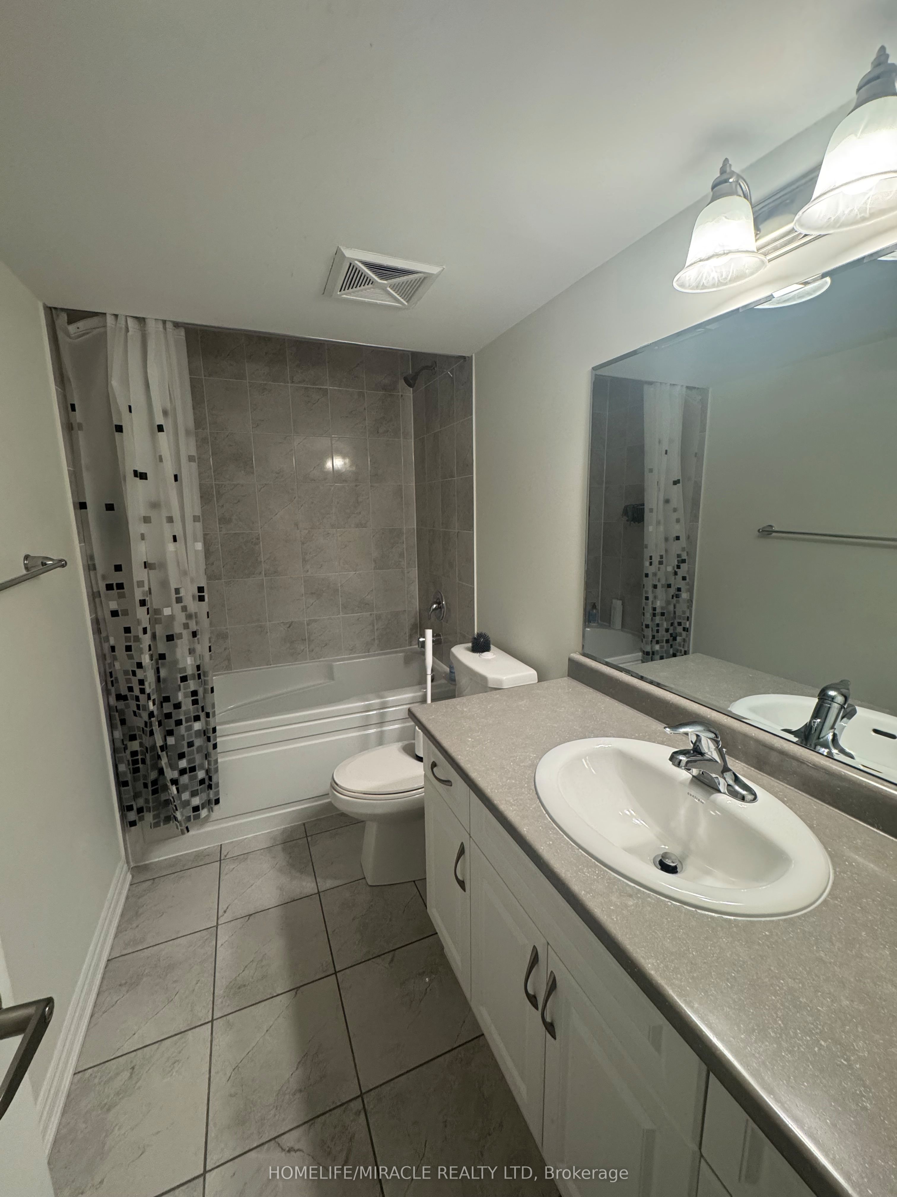 Additional image 6 of 607-1034 Reflection Place, Pickering, ON, L1X 0L1