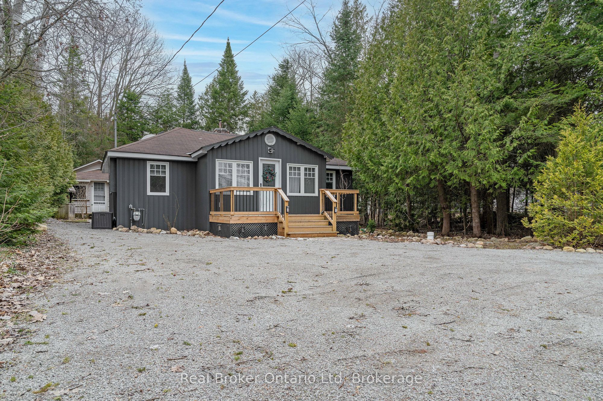 1071 Lawson Road, Tiny, ON, L0L 1P0
