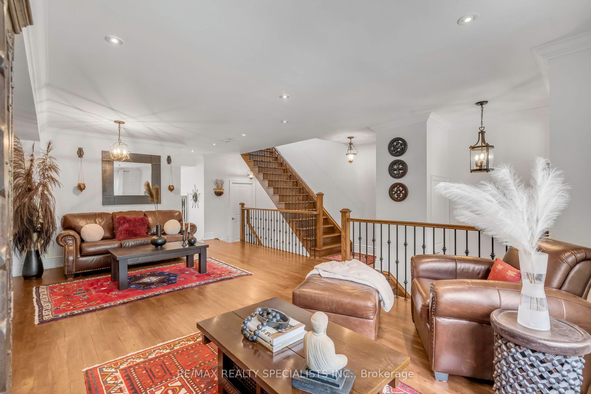 87 Lake Crescent, Toronto, ON, M8V 1W2 photo 5
