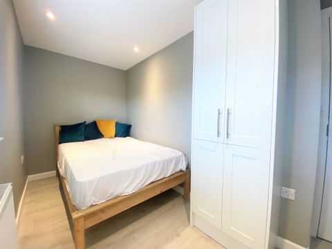 Exwick Road, Exeter EX4, Room to rent
