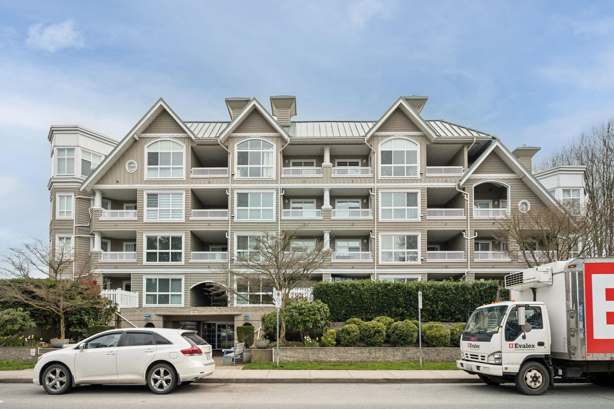 306-5500 Lynas Lane, Richmond, BC, V7C 5R5