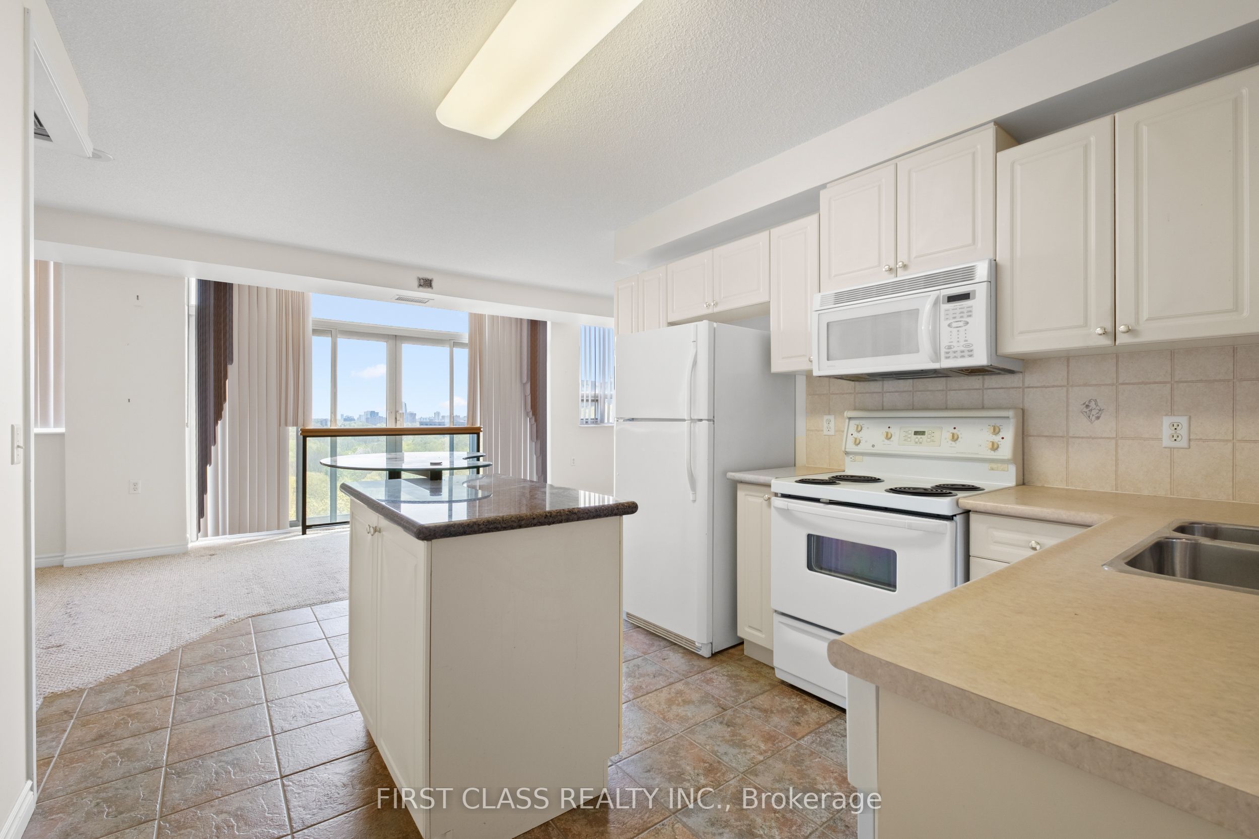 Additional image 6 of 905-200 Burnhamthorpe Road E, Mississauga, ON, L5A 4E8