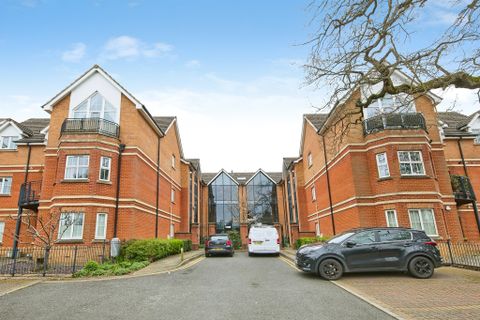 Priory Heights Court, Derby DE23