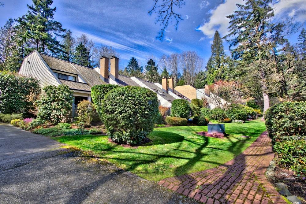 Additional image 2 of 15-4957 Marine Drive, West Vancouver, BC, V7W 2P5