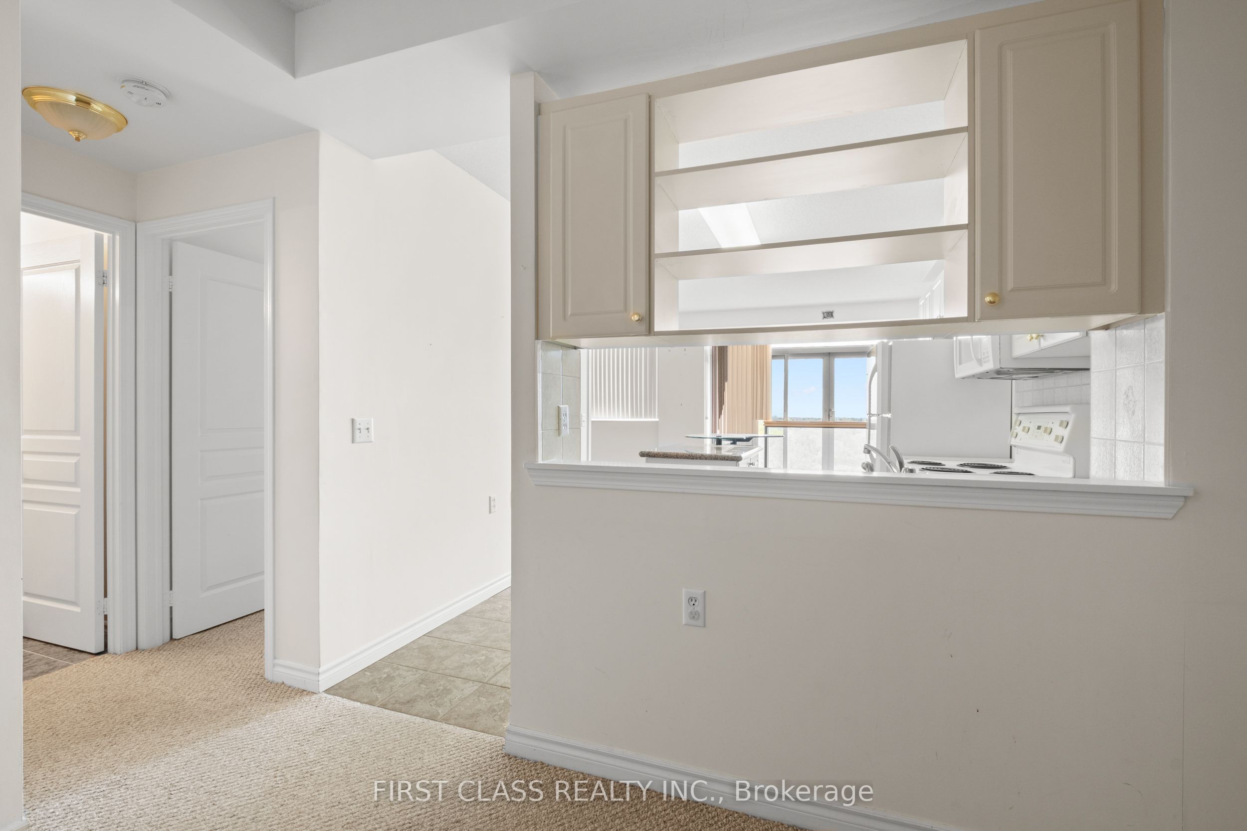Additional image 5 of 905-200 Burnhamthorpe Road E, Mississauga, ON, L5A 4E8