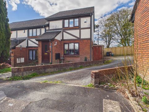 Redwing Drive, Woolwell, Plymouth PL6