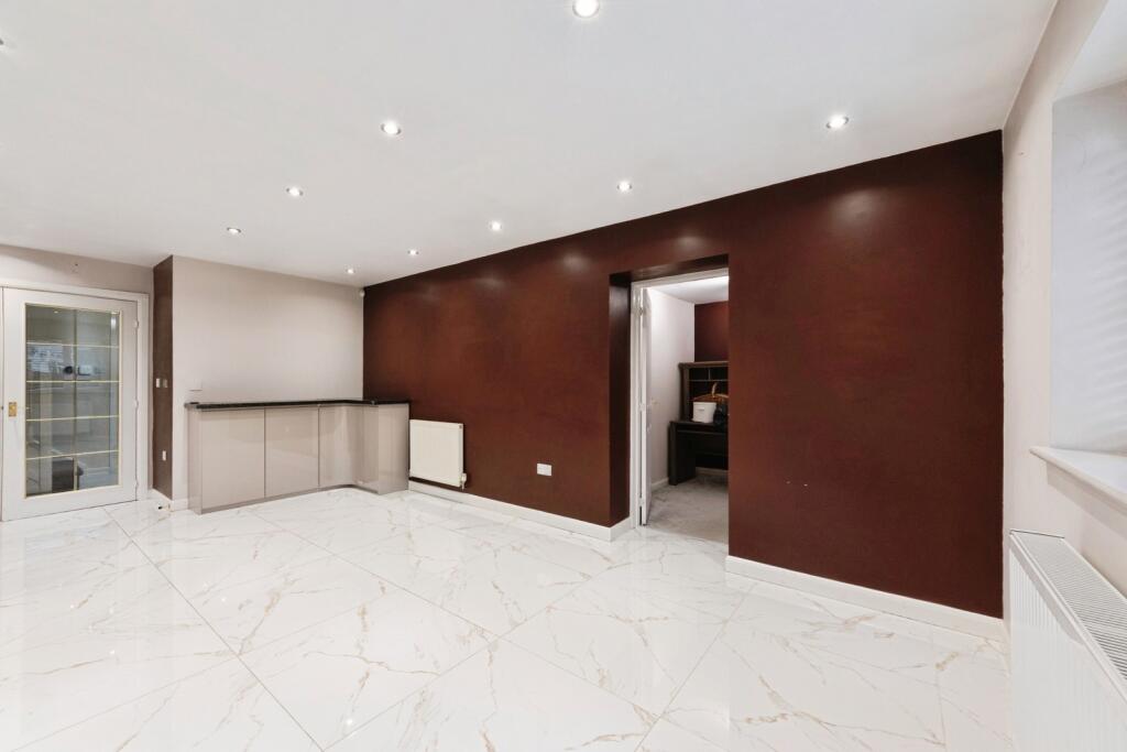 Additional image 9 of Vine Lane, Birmingham, West Midlands, B27