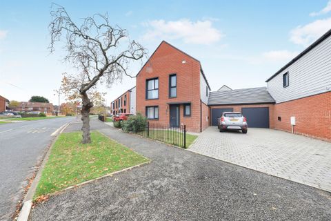 Northwood Park Road, Bushbury, Wolverhampton WV10