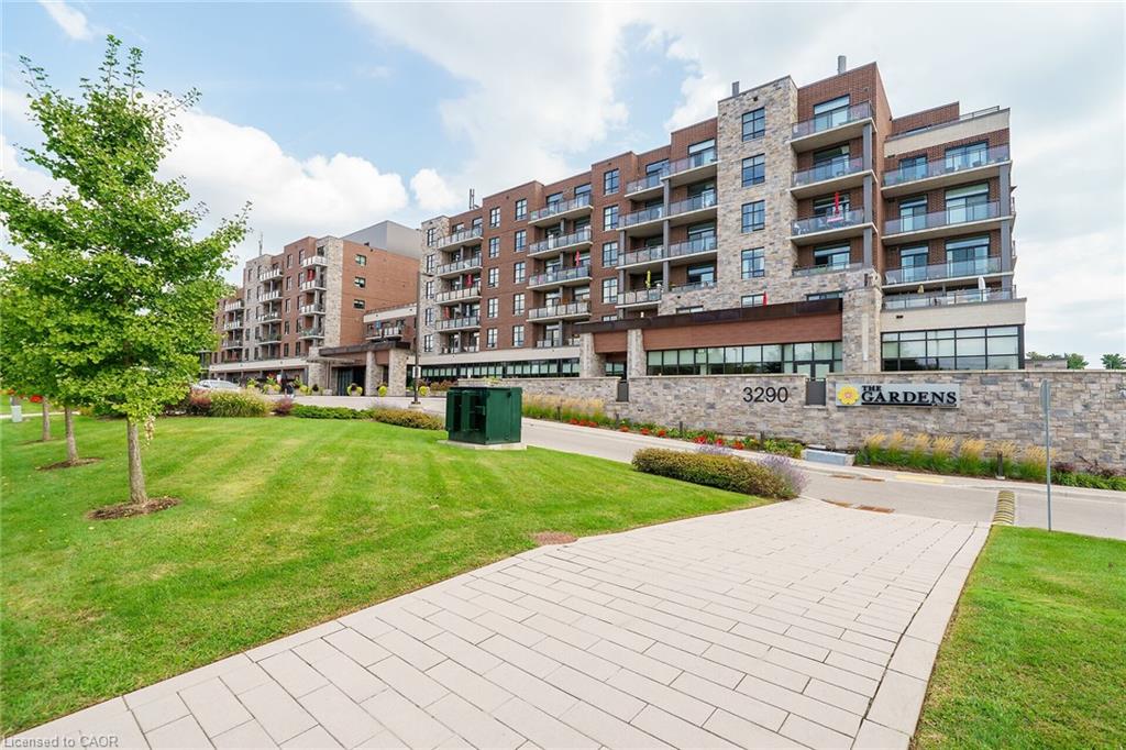 206-3290 New Street, Burlington, ON, L7N1M8