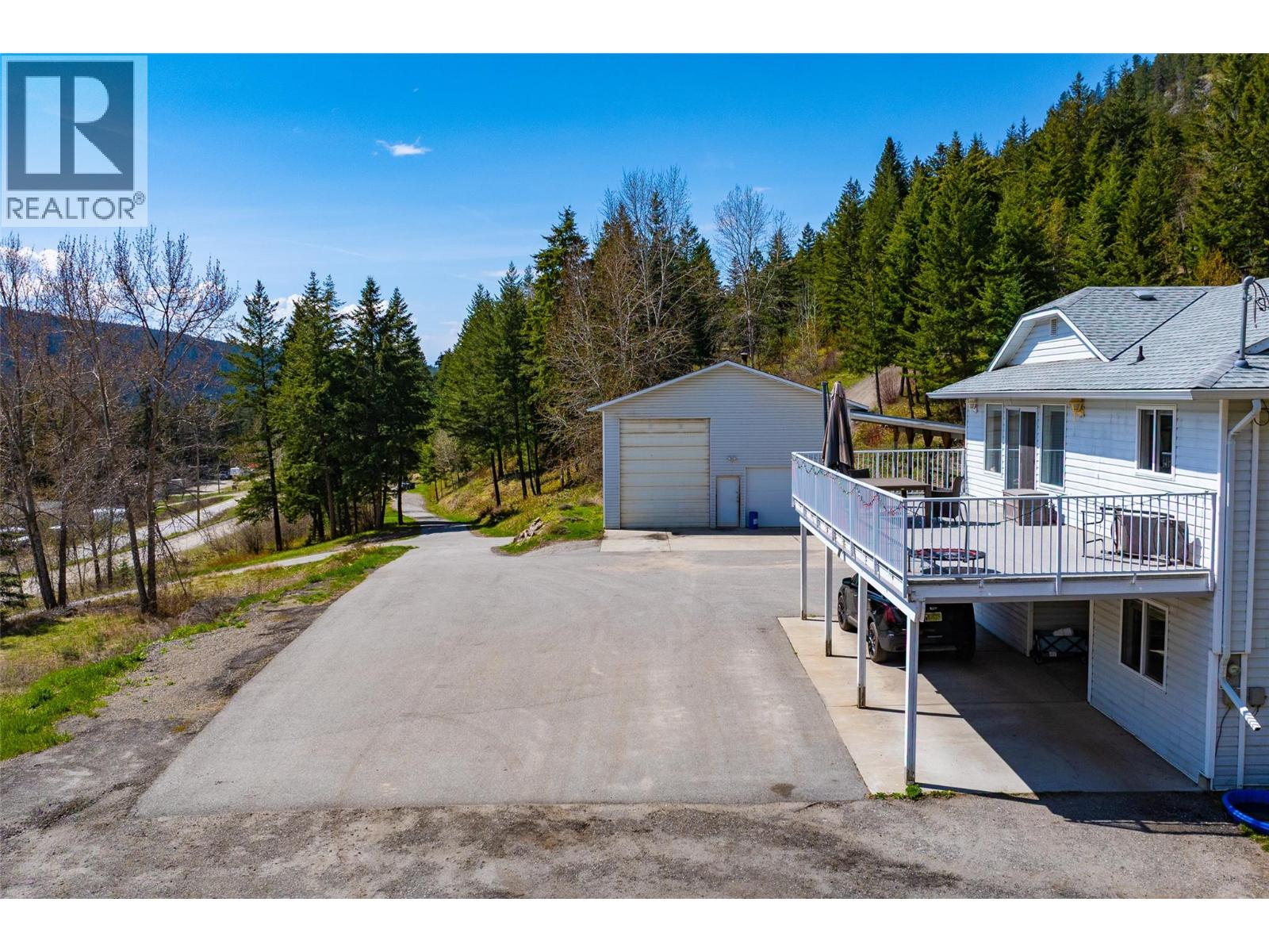 Additional image 3 of 7114 Goshawk Road, Kelowna, BC, V1P1H9