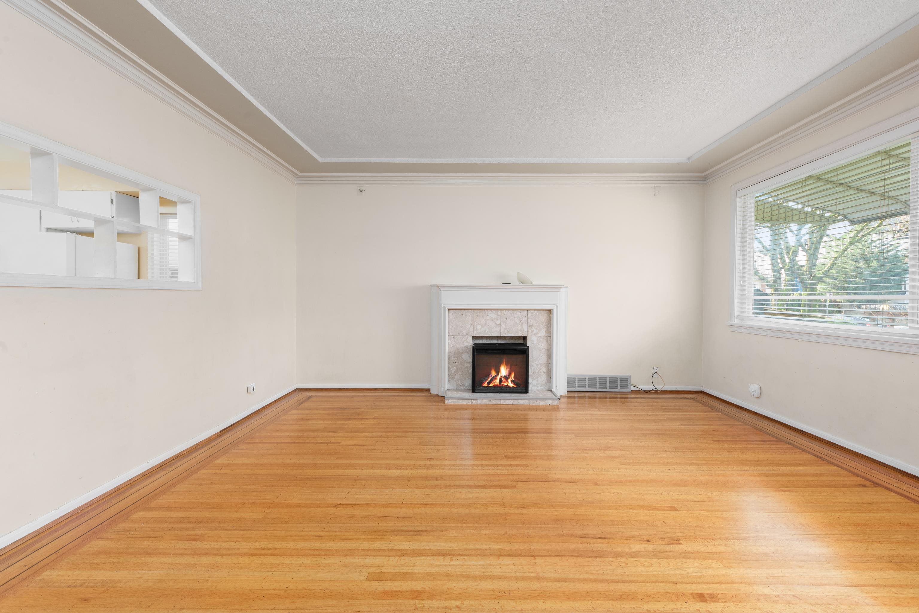 Additional image 3 of 5556 Earles Street, Vancouver, BC, V5R 3S1