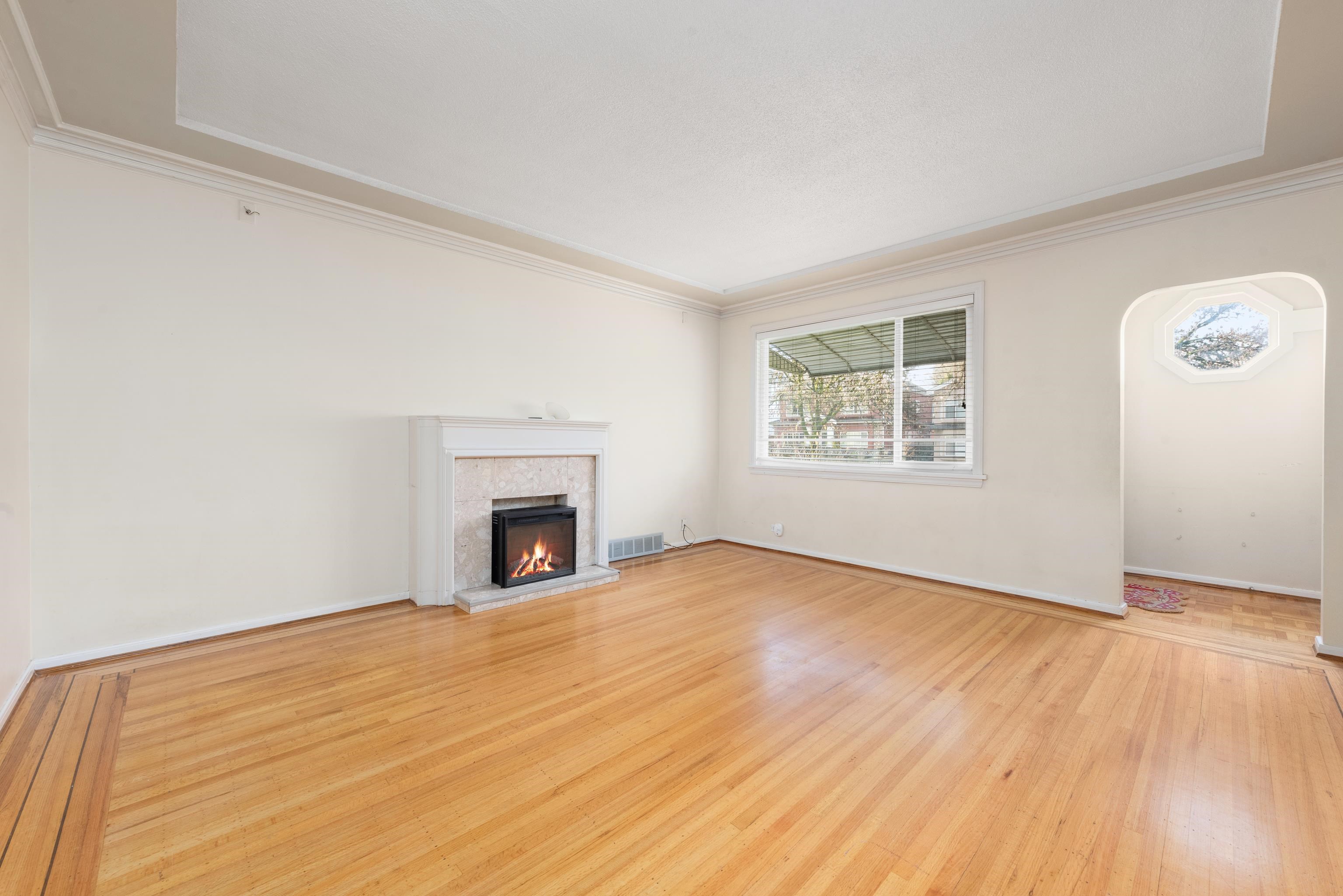 Additional image 4 of 5556 Earles Street, Vancouver, BC, V5R 3S1