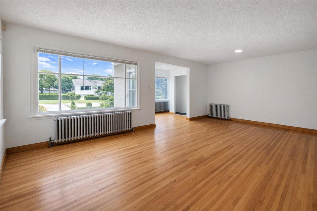 Additional image 4 of 326 27 Avenue NE, Calgary, AB, T2E 2A2