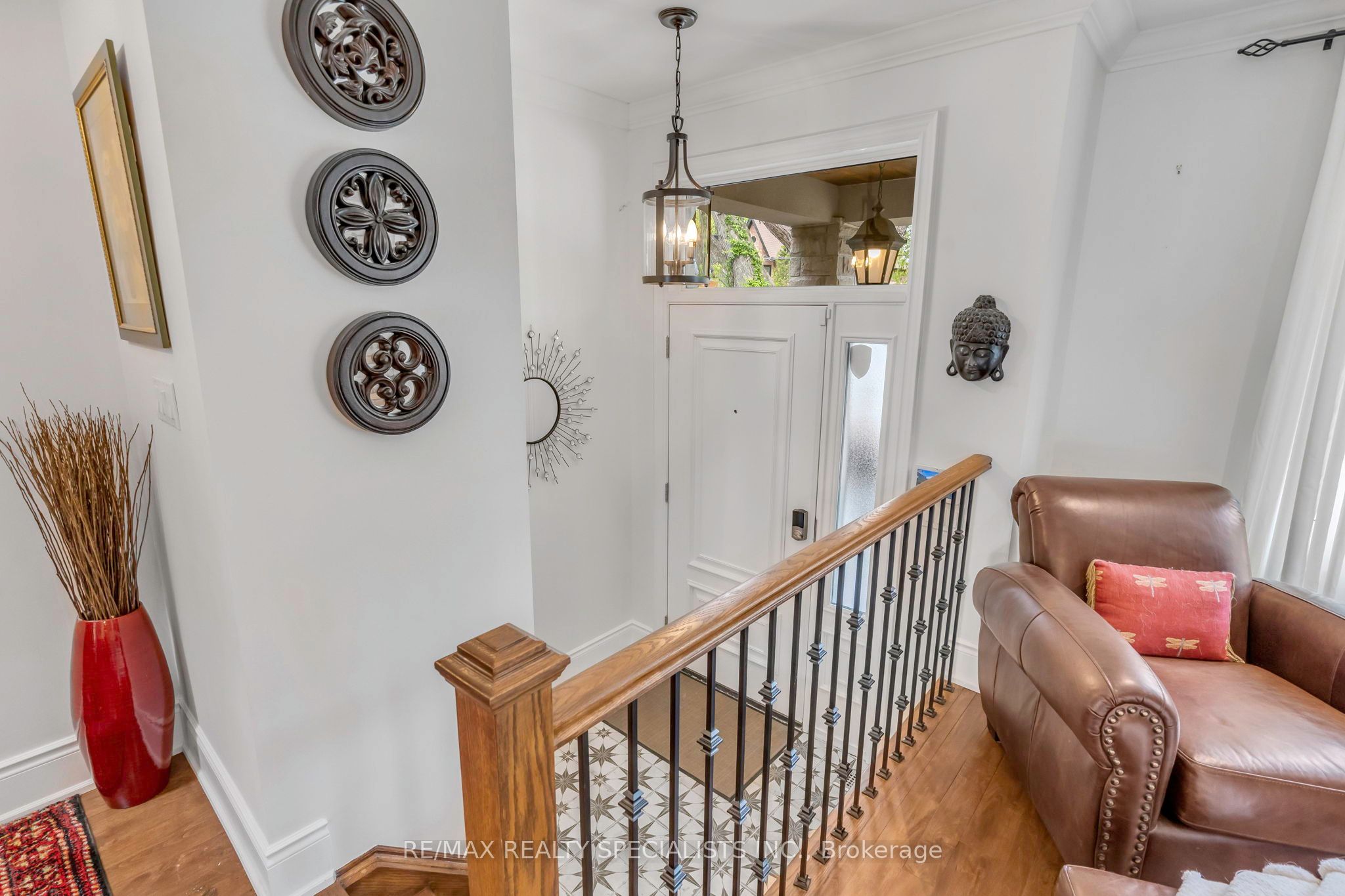 87 Lake Crescent, Toronto, ON, M8V 1W2 photo 3