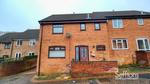 Rosebay Close, Norwich, Norfolk NR6