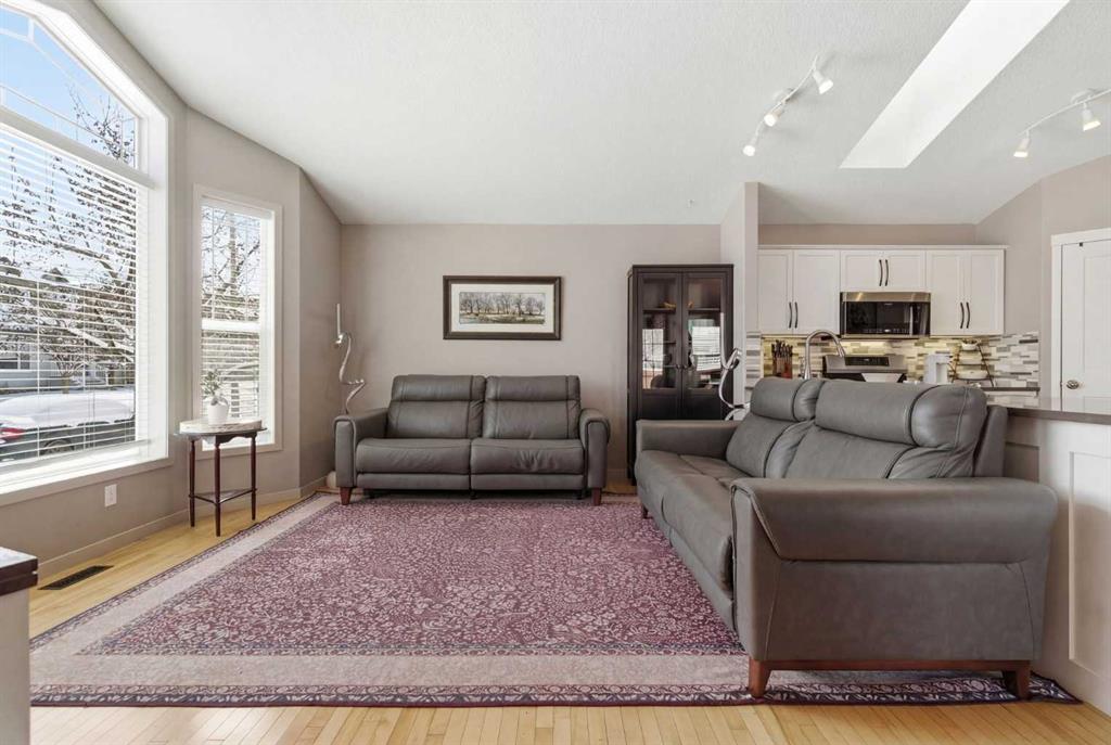 Additional image 5 of 90 Cranberry Square, Calgary, AB, T3M 1J5