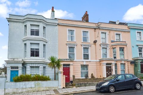 Devonport Road, Plymouth, Devon PL1