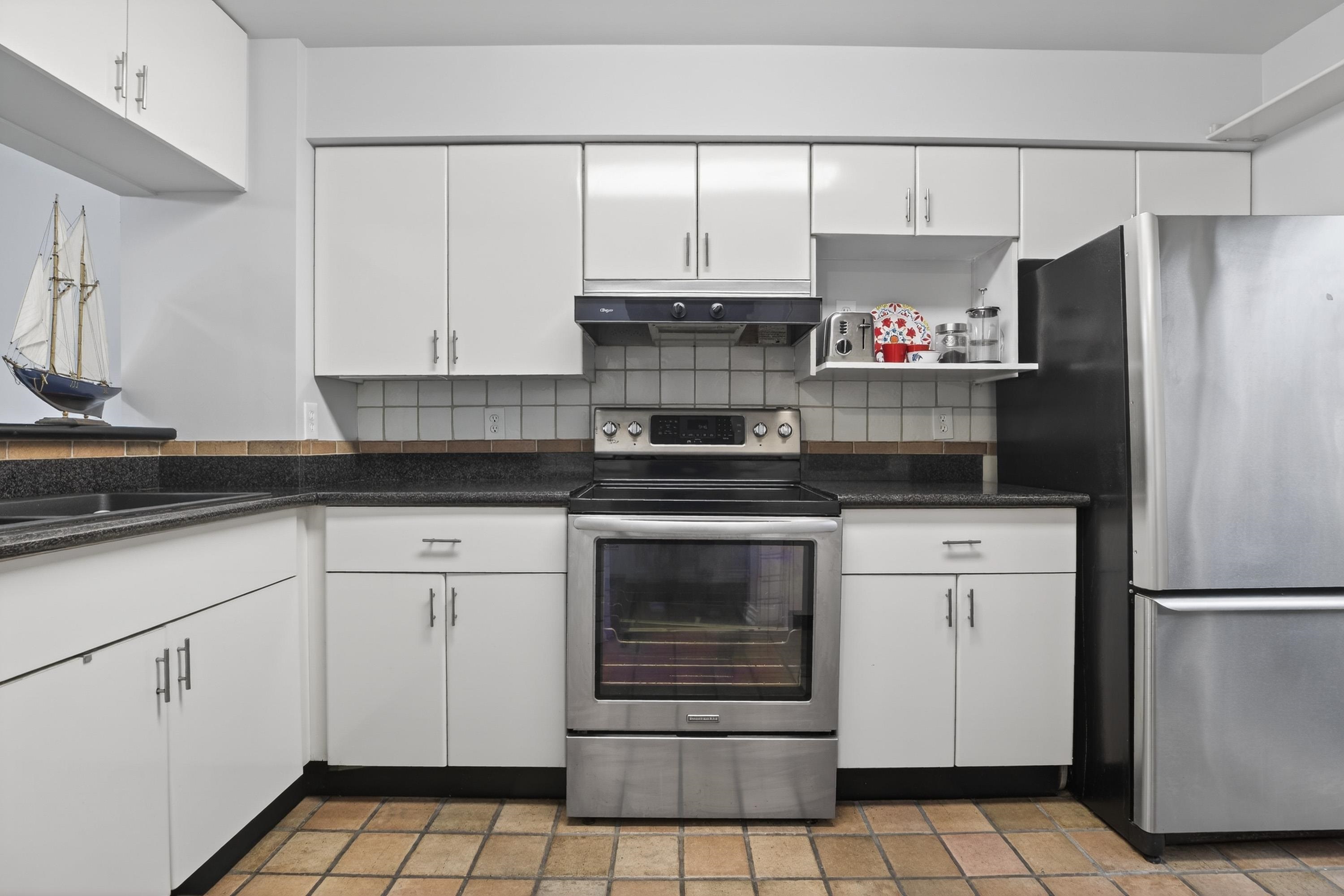 Additional image 4 of 8489 Nanaimo Street, Vancouver, BC, V5P 4V8