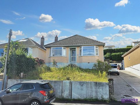 Stanborough Road, Plymouth PL9
