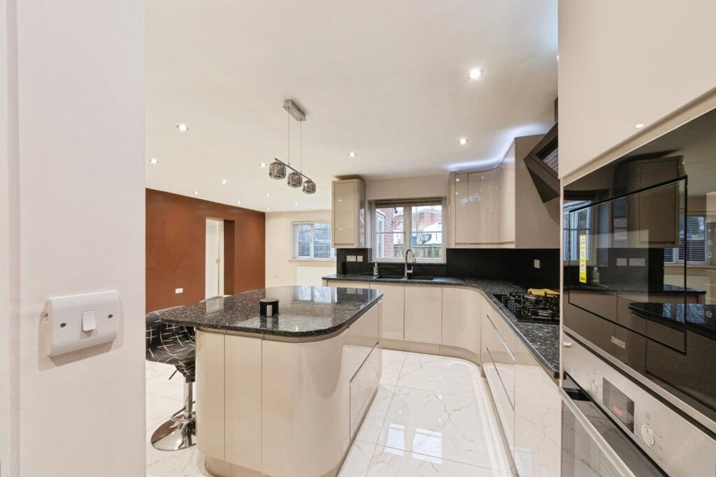 Additional image 7 of Vine Lane, Birmingham, West Midlands, B27