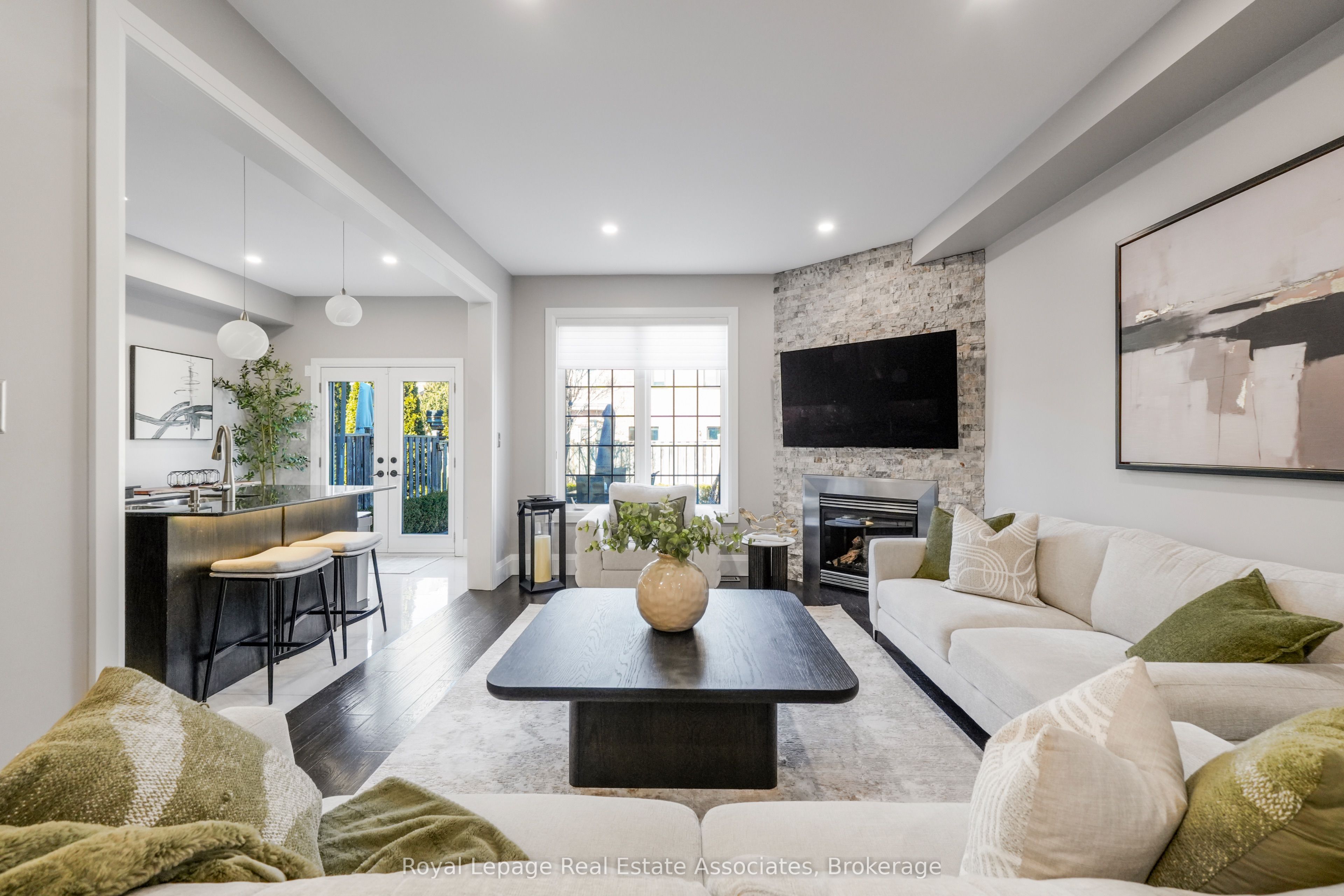 Additional image 6 of 2388 Stone Glen Crescent, Oakville, ON, L6M 0C7