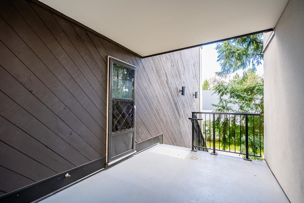 Additional image 3 of 8-7375 Montecito Drive, Burnaby, BC, V5A 1R4