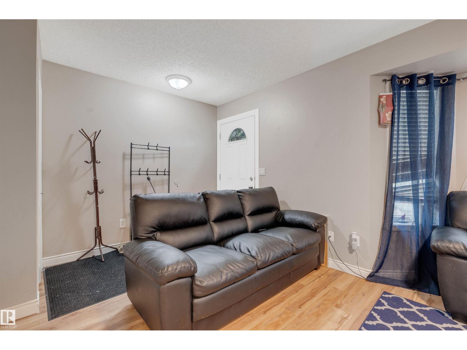 Additional image 3 of 12957-12959 117 Street NW, Edmonton, AB, T5E5J8