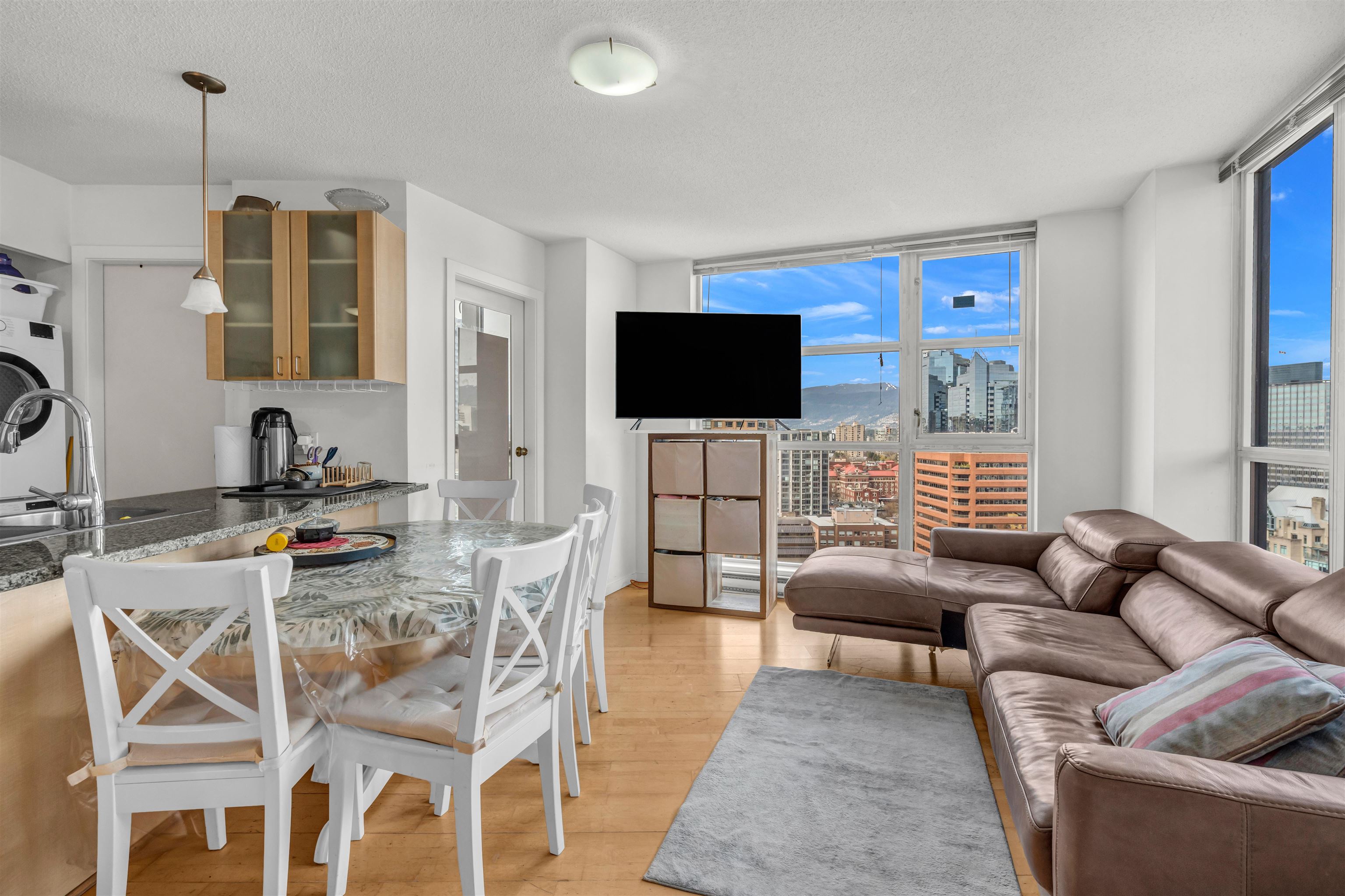 Additional image 2 of 2502-1199 Seymour Street, Vancouver, BC, V6B 1K3