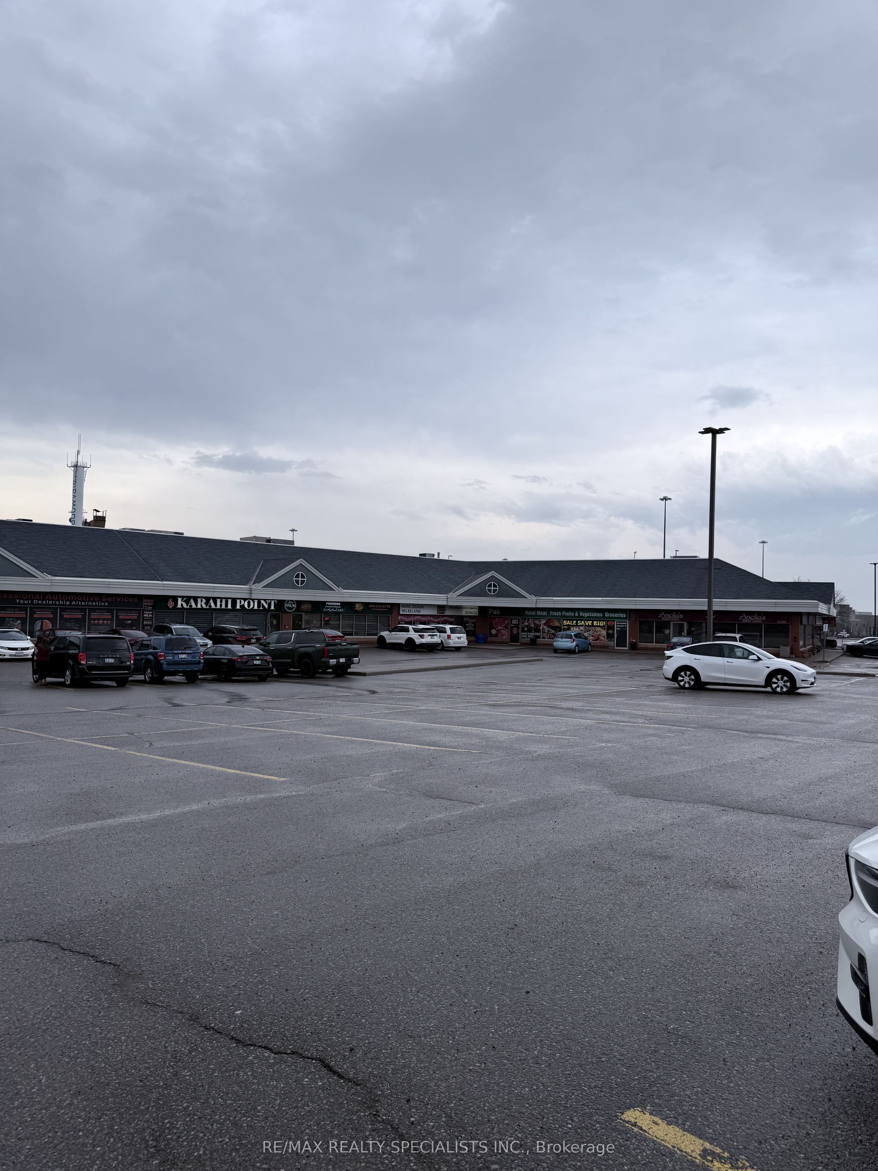 Additional image 5 of 2A - 6905 Millcreek Drive, Mississauga, ON, L5N 4J9