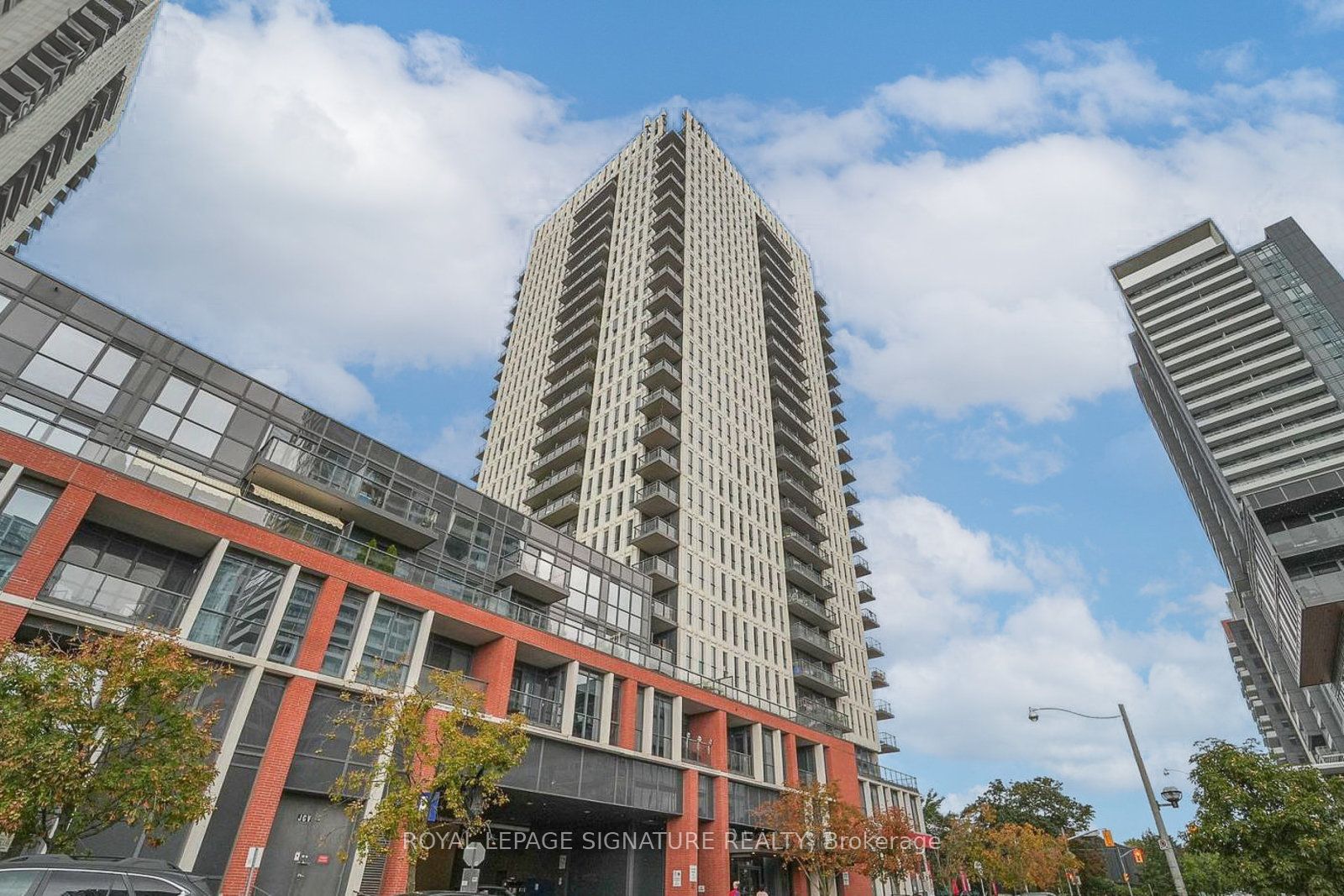 2105-170 Sumach Street, Toronto, ON, M5A 0C3