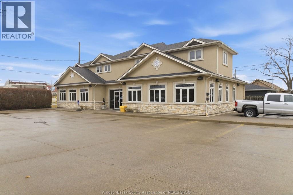 832 Lauzon Road, Windsor, ON, N8S3M5